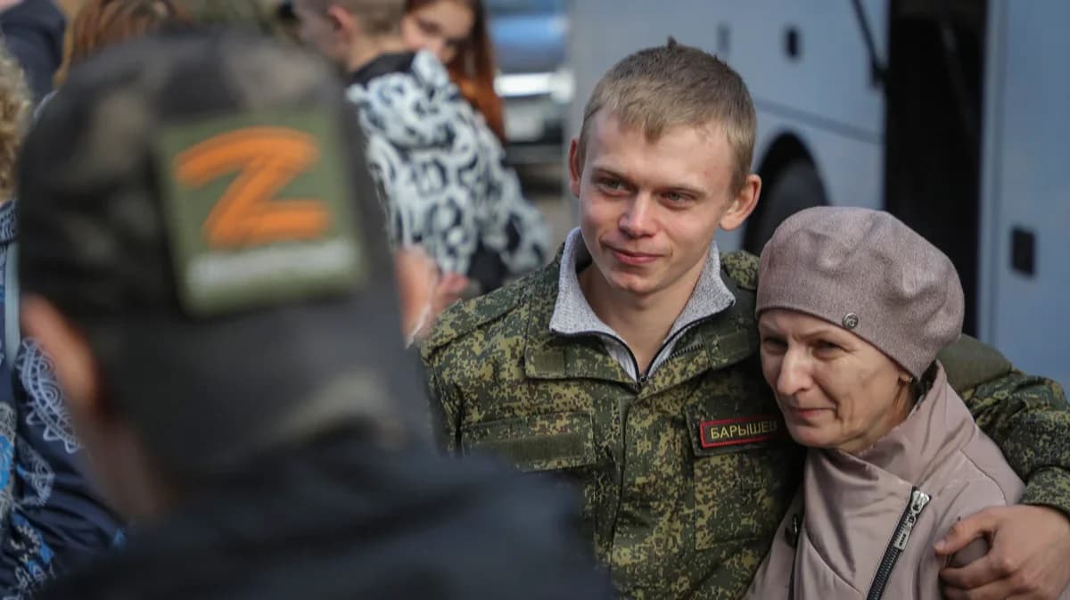 More than half of Russians no longer support sending their relatives to the war in Ukraine. 